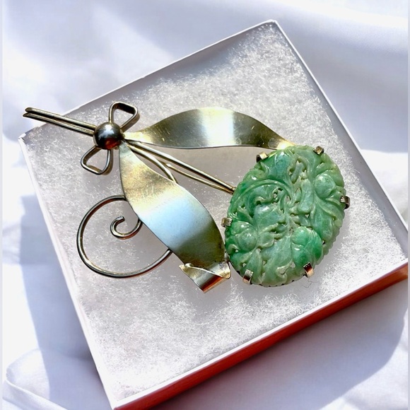 🌺RARE Vintage Sterling/Gold Jadeite Flower Brooch - Picture 8 of 16